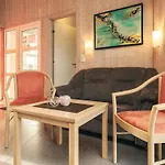 4 Star In Ottendorf Hébergement de vacances