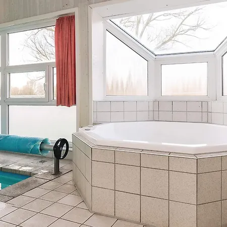 4 Star In Ottendorf Ferienhaus